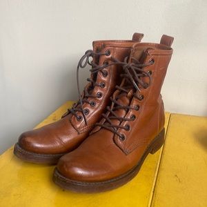 FRYE Veronica Combat Boots Size 7